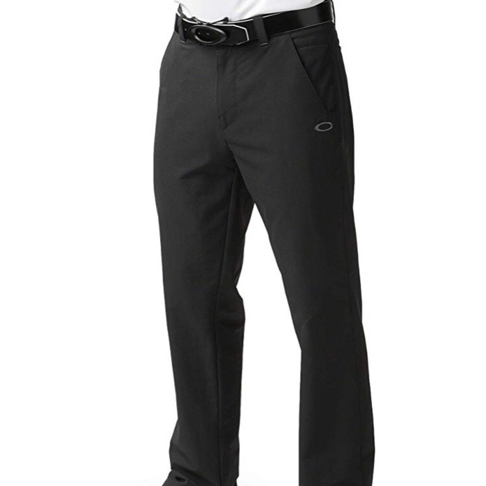 NWOT Men’s Oakley Golf Take 2.5  Pants. Never worn